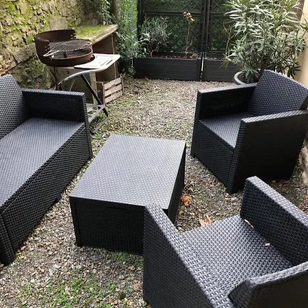 Au Vieux Lavoir Avec Parking Prive, Jardin , Climatisation, A 500 M De La Cite Carcassonne Exterior photo